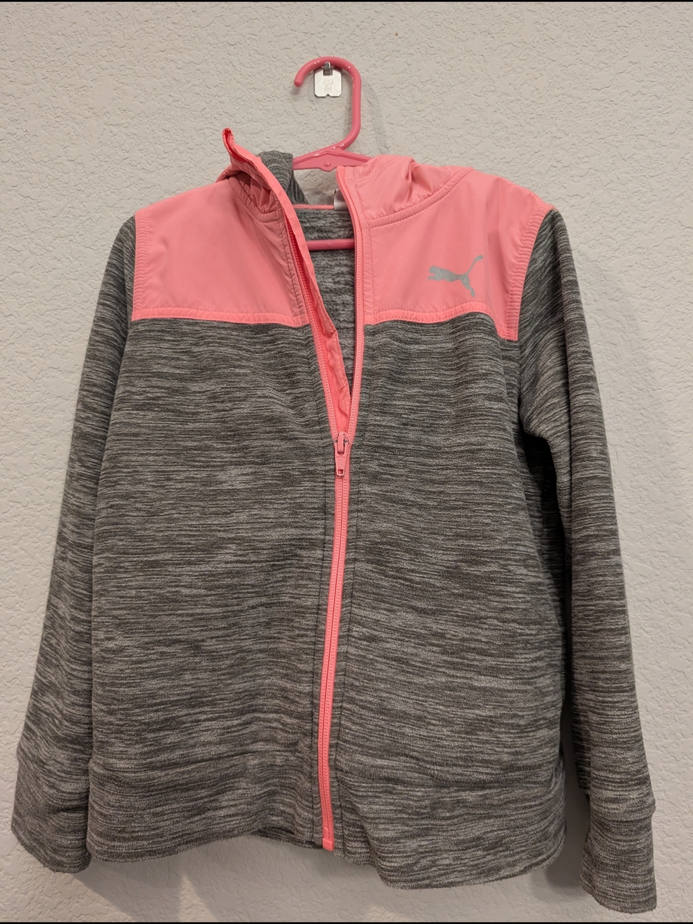 PUMA Girl's Sz Xs Gray & Coral Zip-Up Jacket